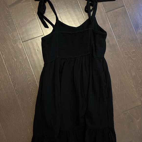 Black dress size: M - Picture 2 of 3
